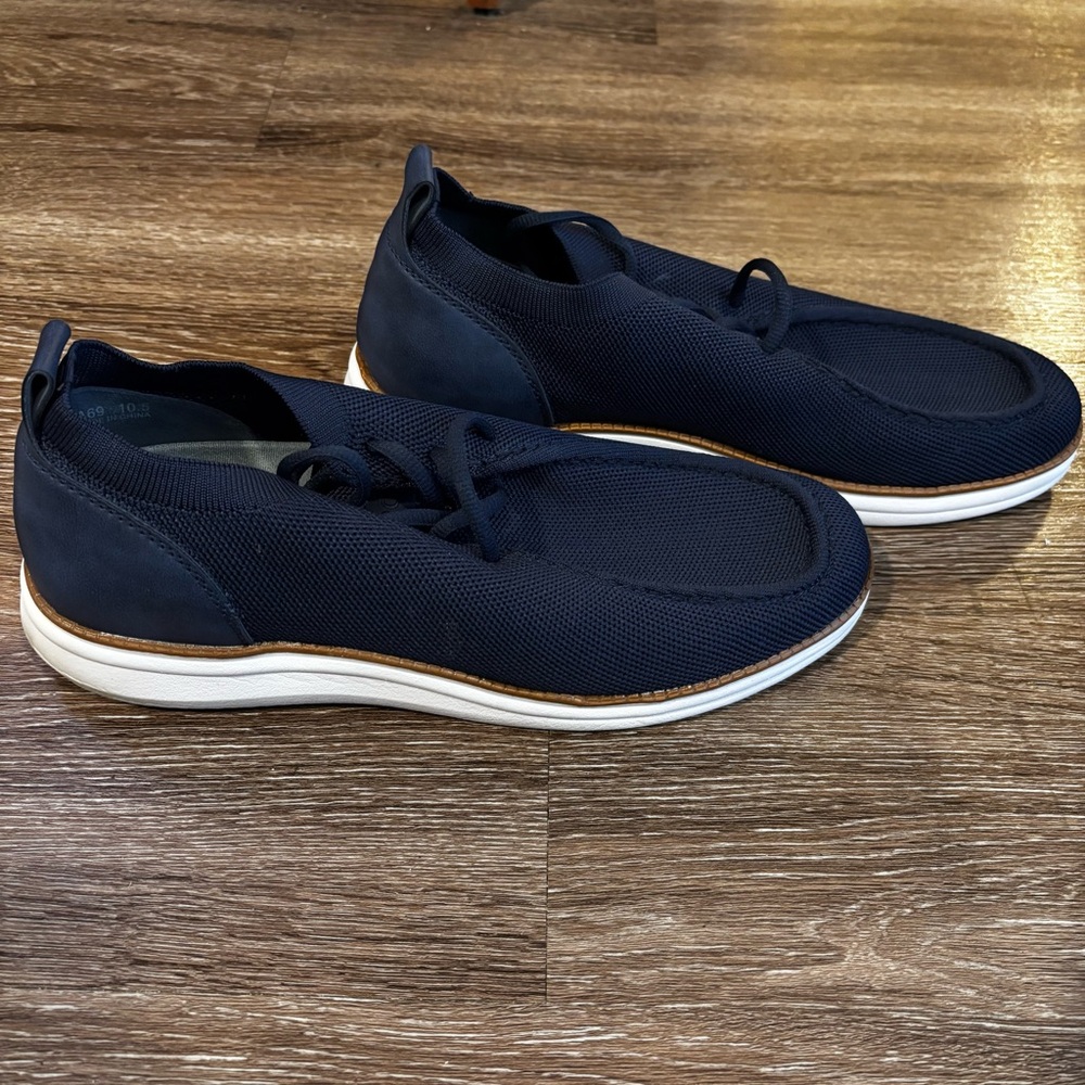 Navy Sneakers for Men - Picture 4 of 8